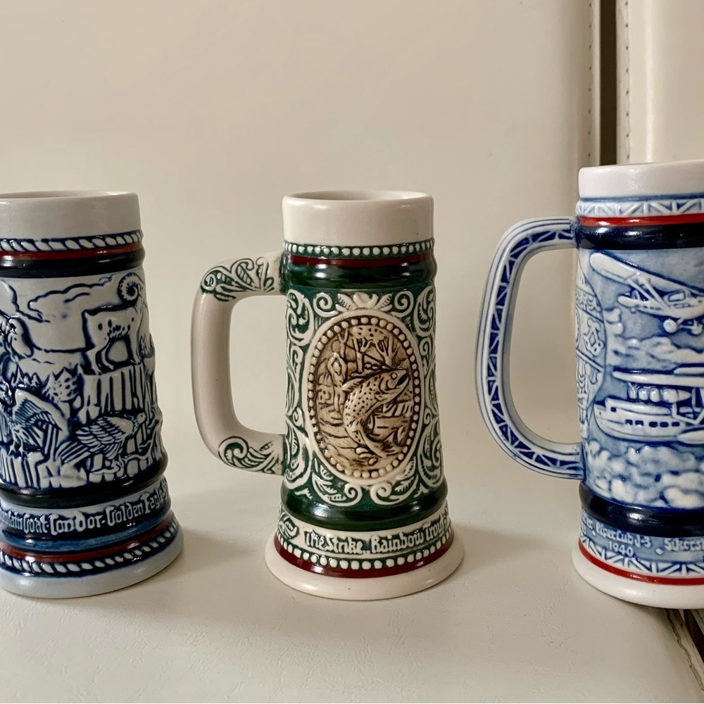 Vintage  Avon  steins mugs ceramic set of 3